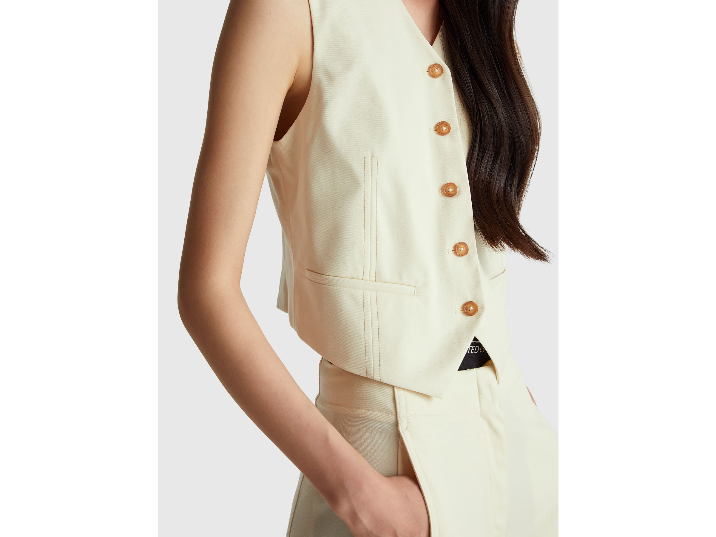 WAISTCOAT Women image number 4